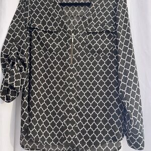 Express Black and White Geometric Blouse